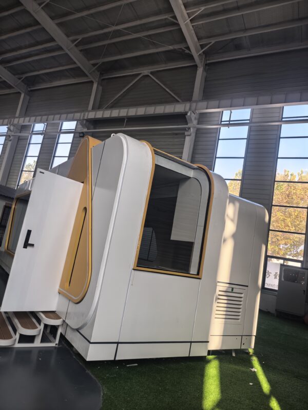 The apple warehouse can be expanded by dragging and dropping