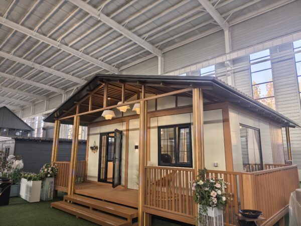 Luxurious and fully furnished double-wing folding villa with a pavilion and terrace