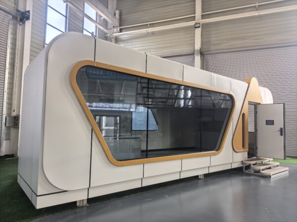 The apple warehouse can be expanded by dragging and dropping