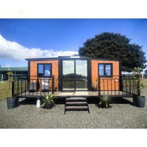 A double-wing folding house with a terrace