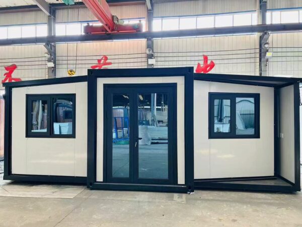 20-foot double-wing folding standard version white wall panel black frame