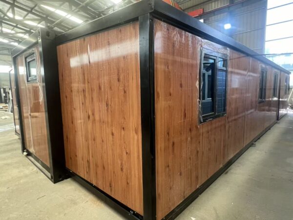 40-foot double-wing folding room standard version