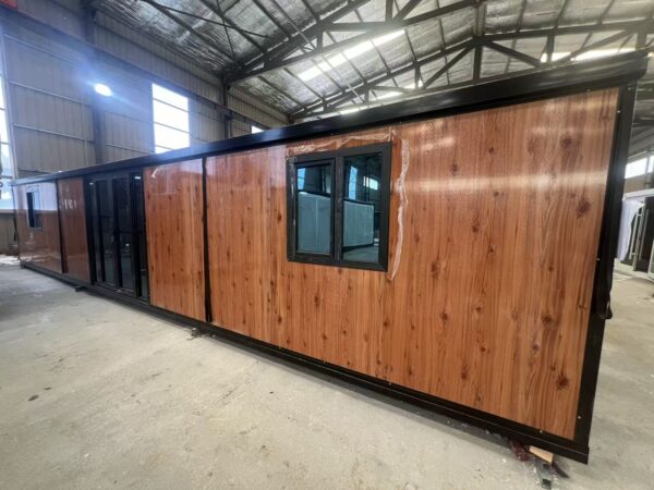 40-foot double-wing folding room standard version