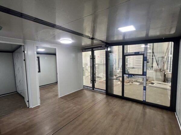 20-foot carved-panel curtain wall double-wing folding room