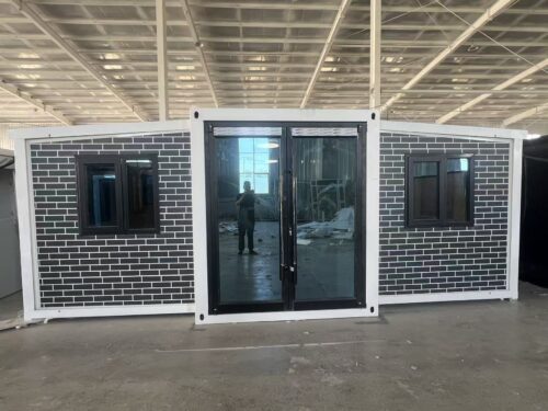 20-foot slope-top double-wing expansion room