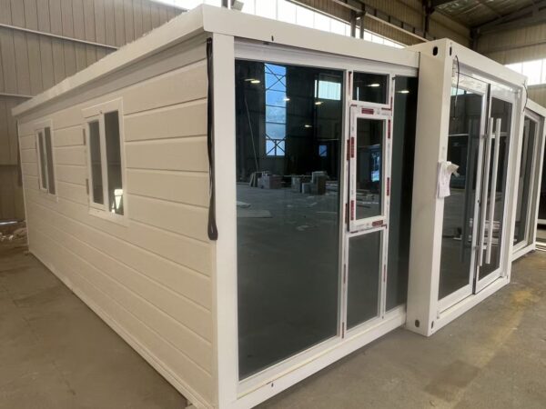 20-foot carved-panel curtain wall double-wing folding room