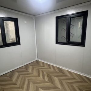 dfe38eeb6510df723ac326d40c9cf46e 20-foot double-wing folding room with white carved-panel exterior wall