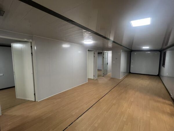 40-foot double-wing folding room standard version