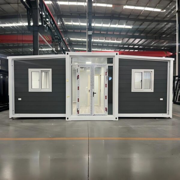 20-foot double-wing expansion room